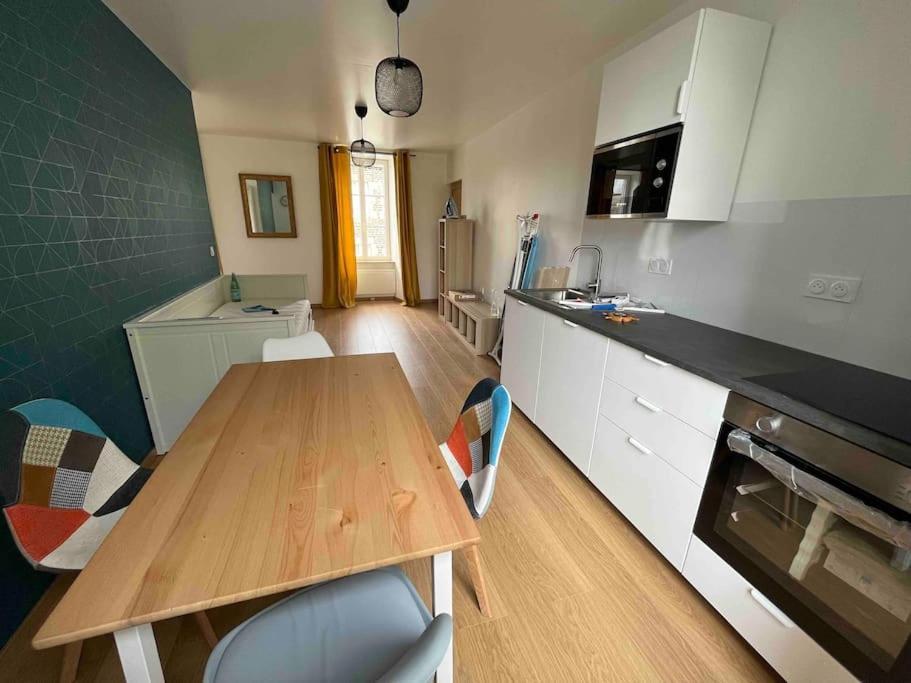 La Maison Des Amis En Normandie Pontfarcy Εξωτερικό φωτογραφία