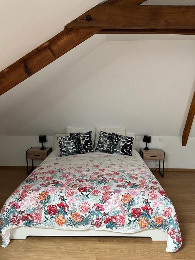 La Maison Des Amis En Normandie Pontfarcy Εξωτερικό φωτογραφία
