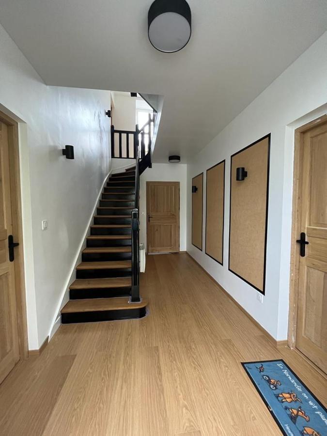 La Maison Des Amis En Normandie Pontfarcy Εξωτερικό φωτογραφία