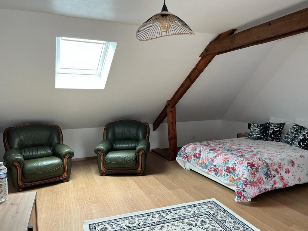 La Maison Des Amis En Normandie Pontfarcy Εξωτερικό φωτογραφία